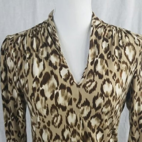 Rafaella Animal Pring Blouse - Picture 5 of 5